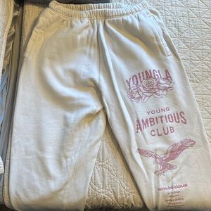 YOUNGLA- THE IMMORTAL JOGGERS